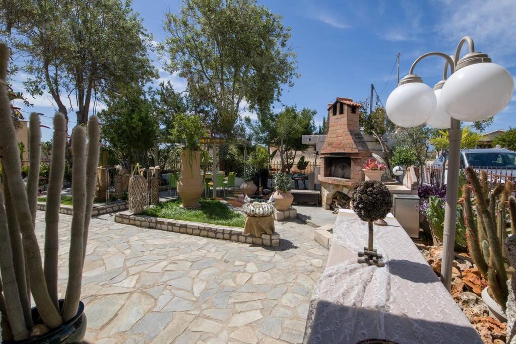 하니아 Renas Secret Garden House 빌라 외부 사진
